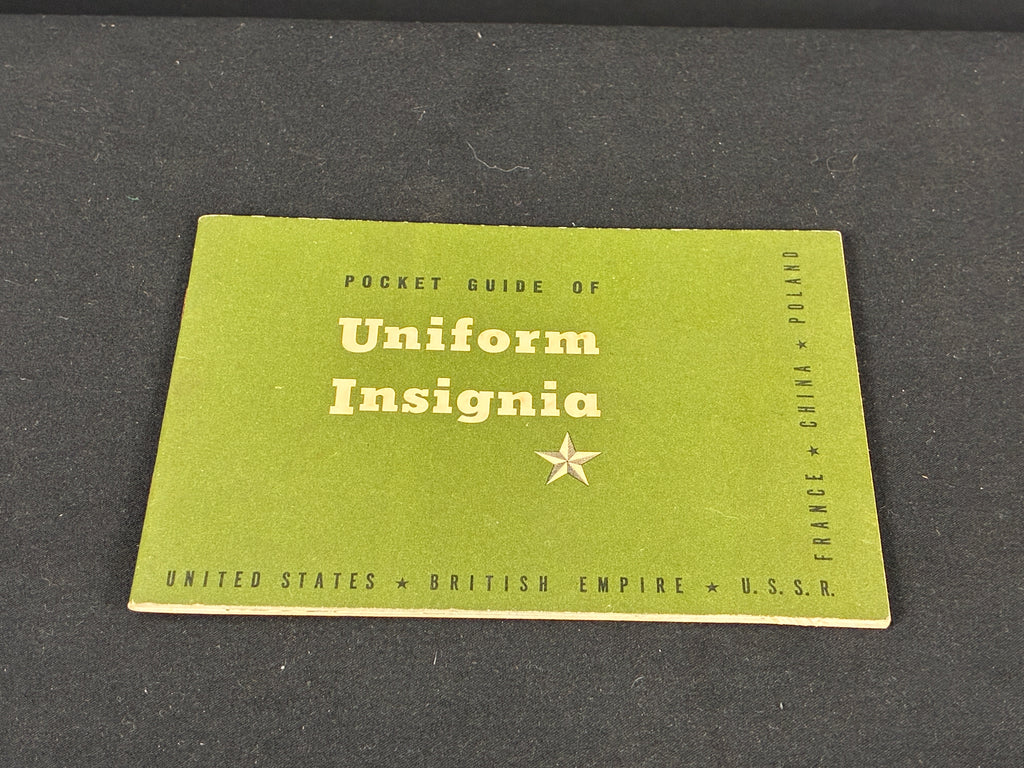 WW2 US Uniform Insignia Pocket Guide Booklet - 1943