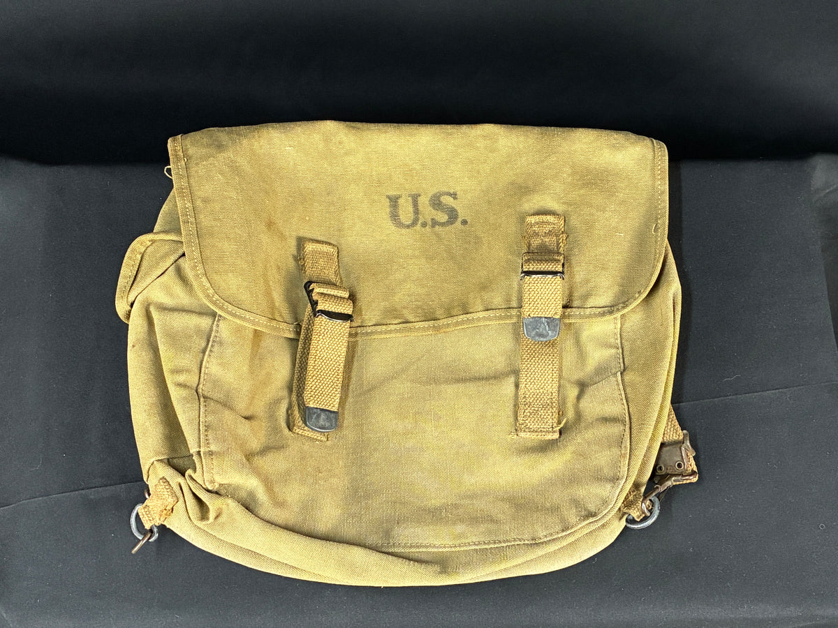 WW2 US M1936 Musette Bag - 1942