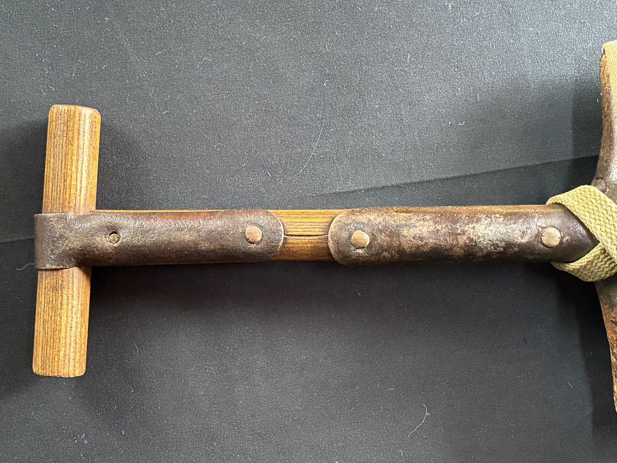 WW2 US M1910 Shortened T handle Shovel - Airborne