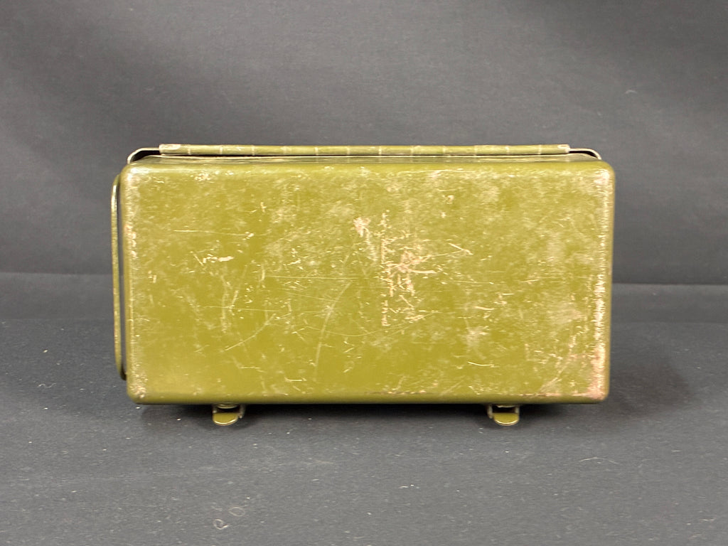 WWW2 US Vehicle First Aid Kit Tin