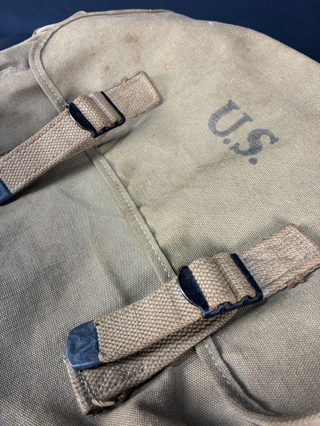 WW2 US M1936 Musette Bag - 1942
