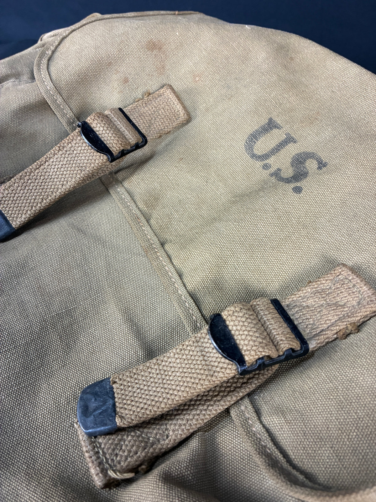 WW2 US M1936 Musette Bag - 1942